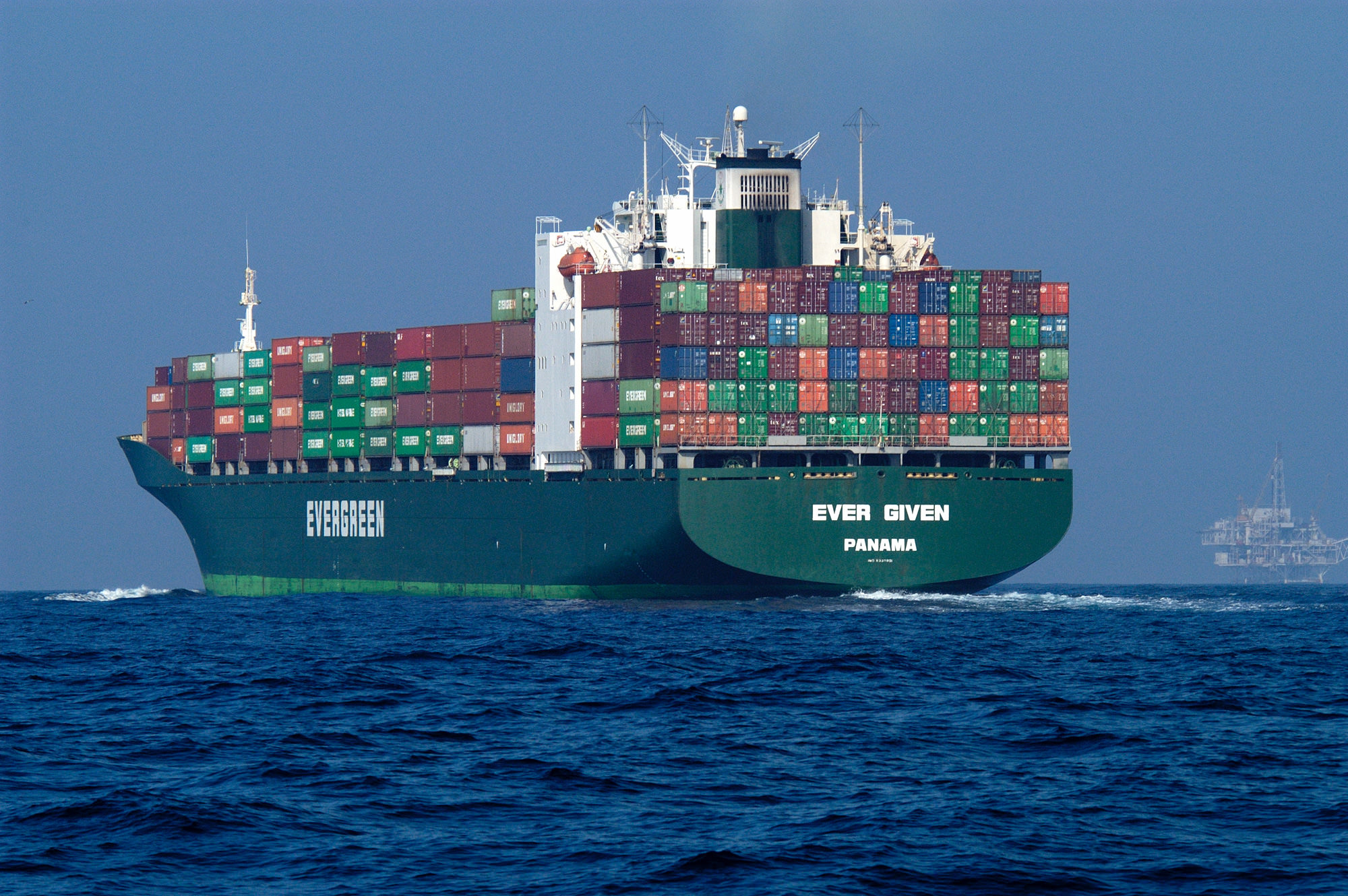 container-ship-image